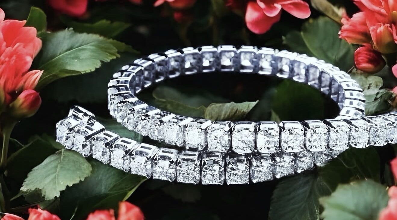 Bracciale tennis elegante in oro