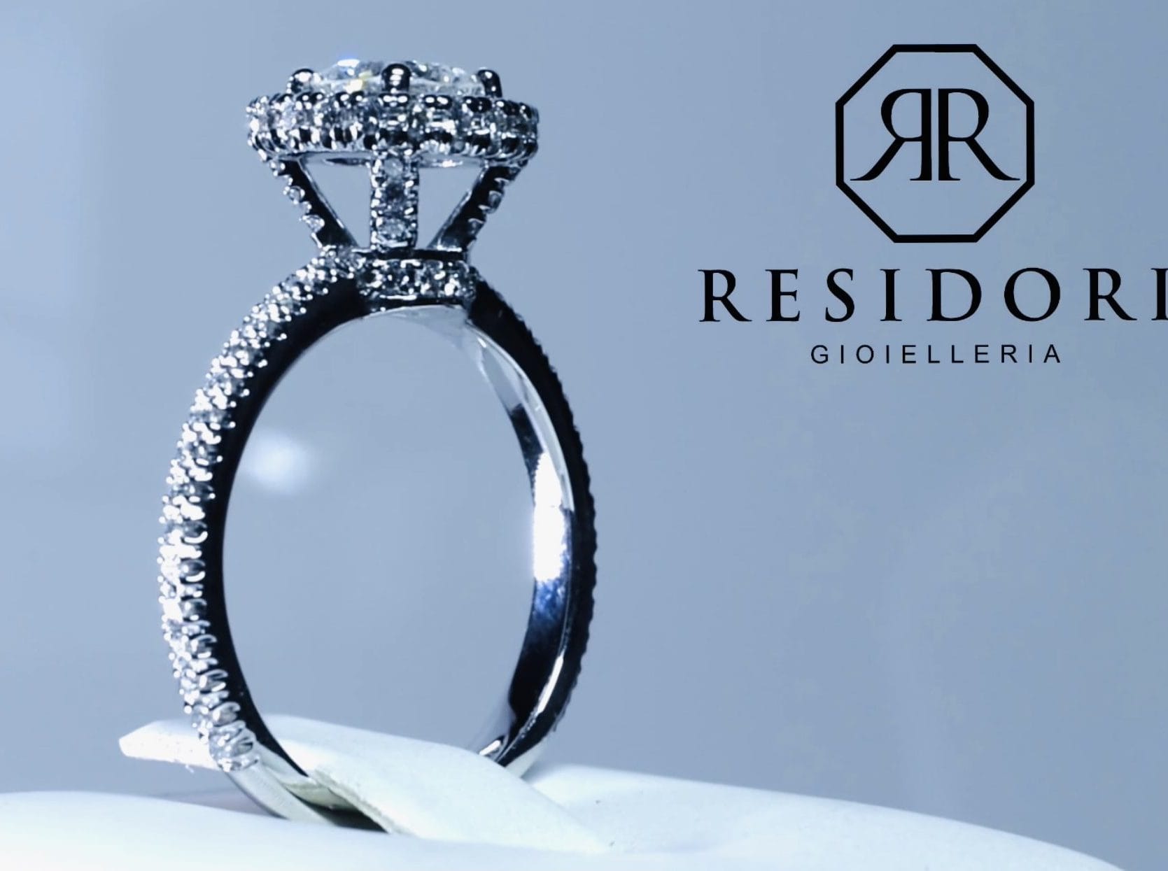 Anello personalizzato